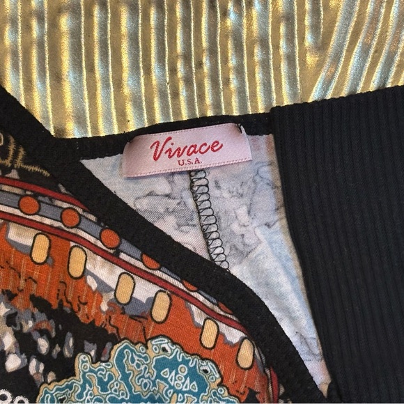 Colorful Patterned Long Sleeve Top - Picture 6 of 6